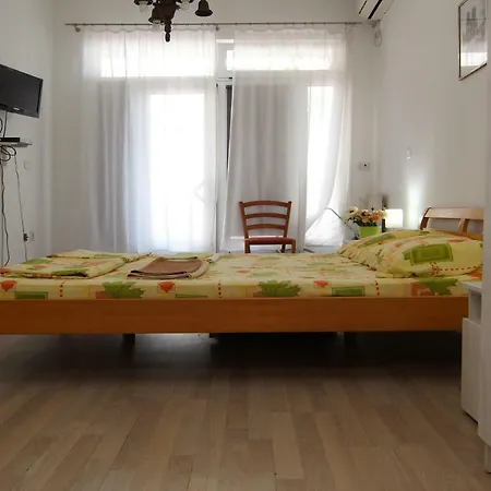 Favor Casa de hóspedes Podgorica